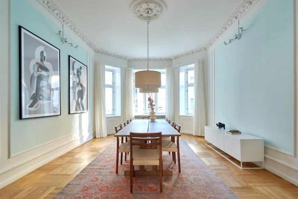 Moderen And Sleek 3Br With Bath By The Lakes And Metro Copenhagen 0*,